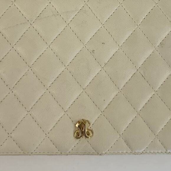 Jay Herbert New York Vintage Quilted Purse with Gold-Tone Chain Strap Cream - Picture 10 of 10